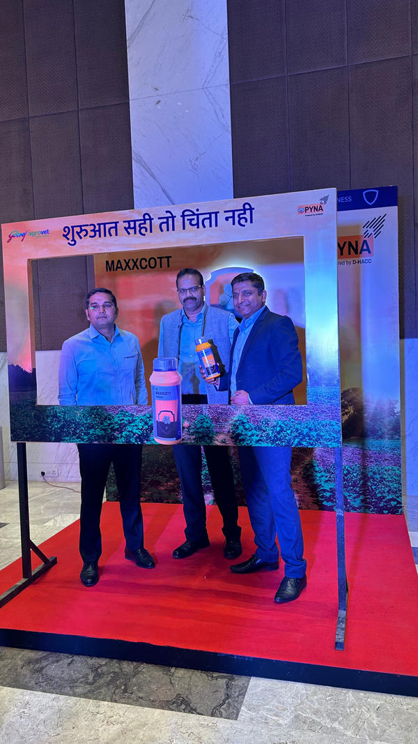 Maxxcott Product Launch: event photograph 3